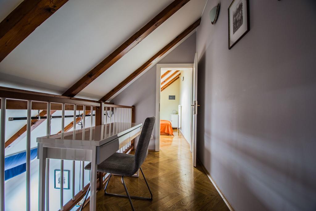 Apartamento Ruterra Red Roofs View With Garage Praga Exterior foto